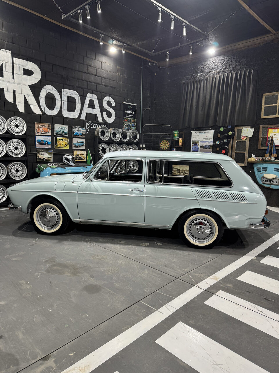 Projeto - VW Variant 1972 - 1600cc dupla carburação - Azul Diamante + R$ 700,00 (Para auxiliar nas despesas de transporte) - miniatura 3